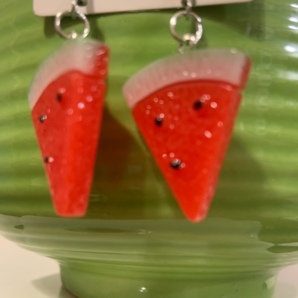 Adorable watermelon slice earrings for pierced ears. - Picture 4 of 5